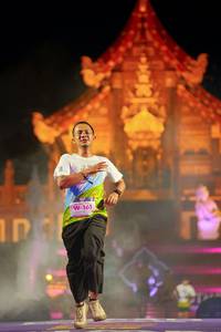 BIB: 161, 100
                            <button type="button" onclick="openModal(22470660)" class="btn btn-primary btn-sm float-right btn-popup" data-toggle="modal" data-target=".modal-high-quality">
                        <i class="fas fa-shopping-cart"></i> Add to Cart
                    </button>
                                            <button type="button" onclick="isThisMe(22470660, true)" class="btn btn-success btn-sm float-right btn-popup btn-isme hidden" data-toggle="tooltip" data-placement="bottom" title="นี่คือรูปของคุณใช่ไหม คลิกที่นี่เพื่อเอาเข้าอัลบั้ม">
                        <i class="fas fa-plus"></i> Add to album
                    </button>
                    <button type="button" onclick="isThisMe(22470660, false)" class="btn btn-warning btn-sm float-right btn-popup btn-isnotme hidden">
                        <i class="fas fa-ban"></i> Remove from album
                    </button>